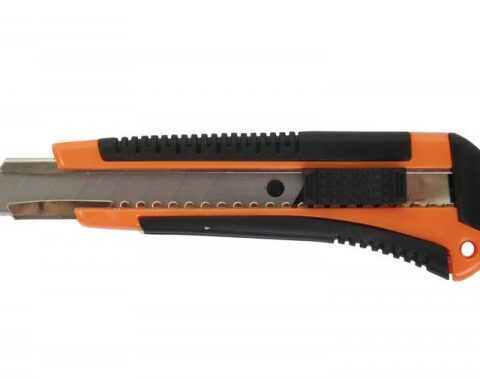 Skalpel GD 18*165mm sa 3 sečiva 370107